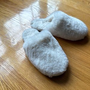 Anthropologie slippers size s/m, never worn